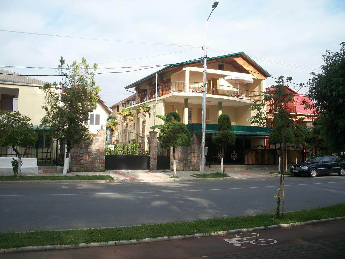 Magnolia Hotel Agmashenebeli Kobuleti Esterno foto